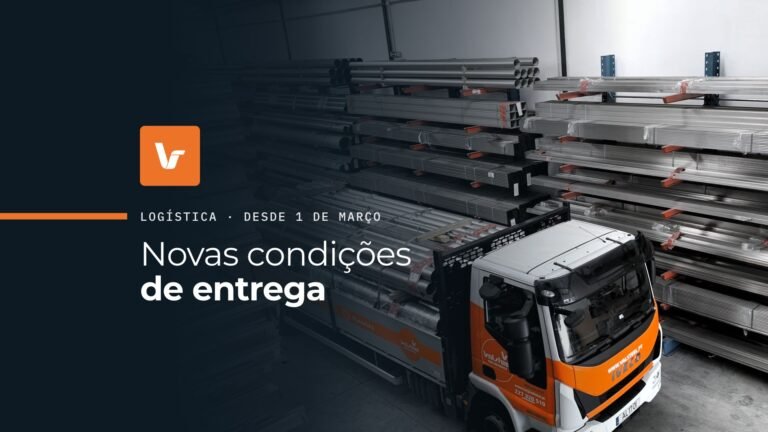 Camião da Valsteel no armazém de Canelas, junto às estantes de tubo inox: novas condições de entrega